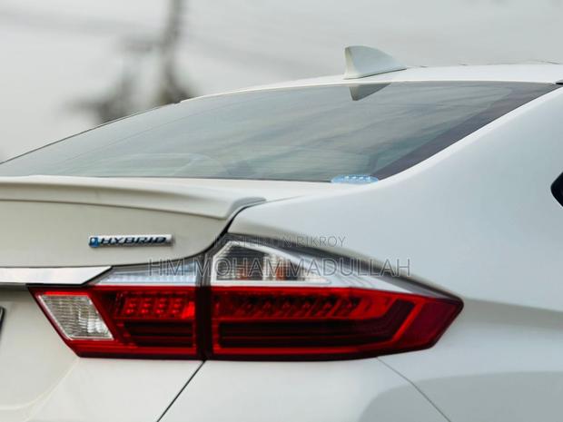 Honda Grace 2014