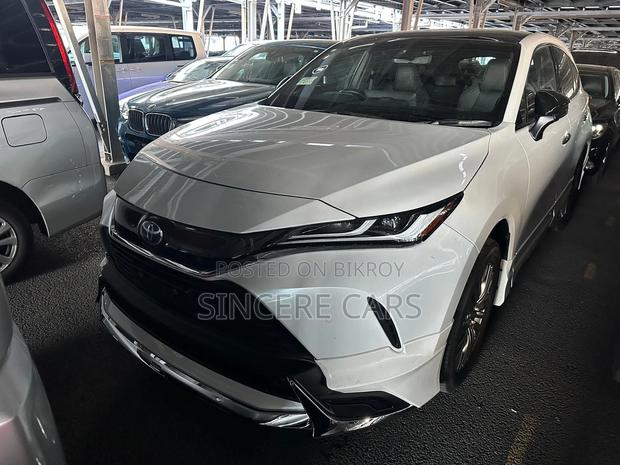 Toyota Harrier Z LEATHER HYB 4.5 2022