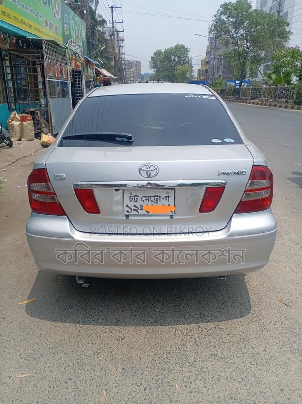Toyota Premio car 2006