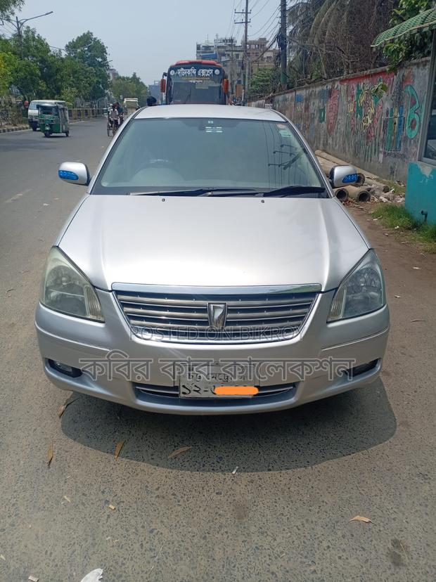 Toyota Premio car 2006