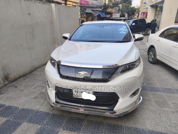 Toyota Harrier advance premium 2014