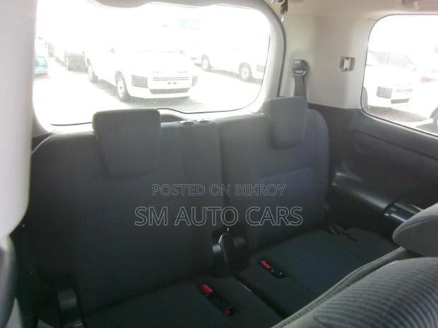 Toyota Noah Non Hybrid X Black 2020