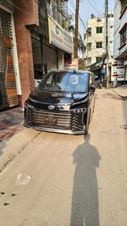 Toyota Voxy hybrid s-z package 2023 for sale