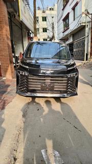 Toyota Voxy hybrid s-z package 2023 for sale