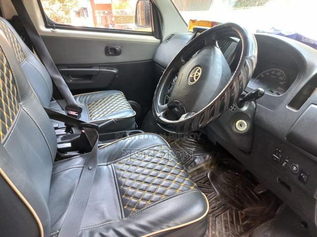 Toyota TownAce 2011