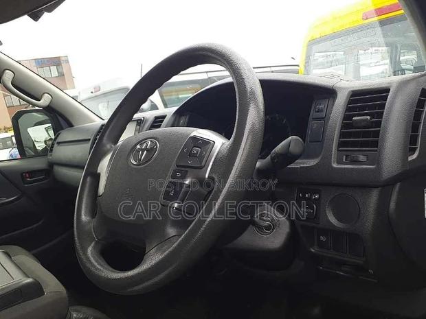 Toyota Hiace GL 2021