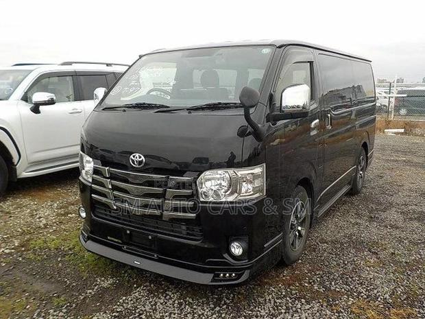Toyota Hiace Super GL Dark Prime2 2021