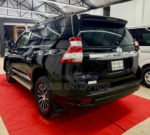 Toyota Land Cruiser Prado 2.7 VVT-i 2015 Black