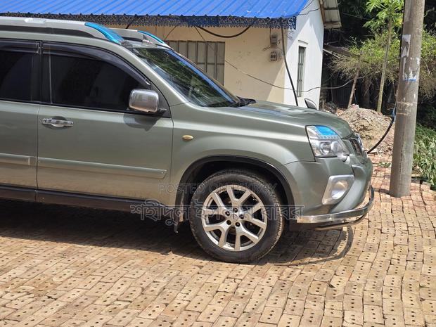 Nissan X-Trail 2012