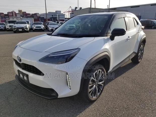 Toyota Yaris Cross Z Pearl/Black 2Tone 2021
