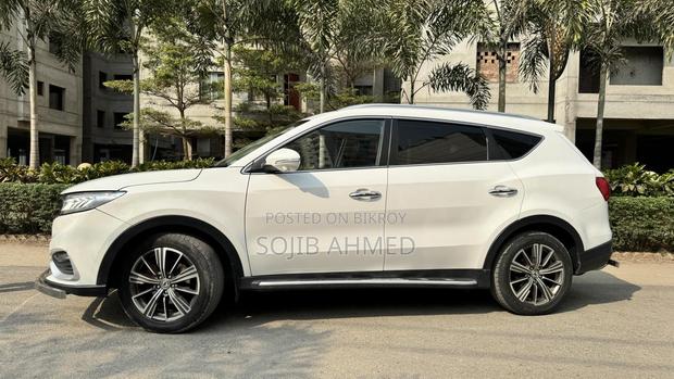 DFSK Glory i-Auto 2021