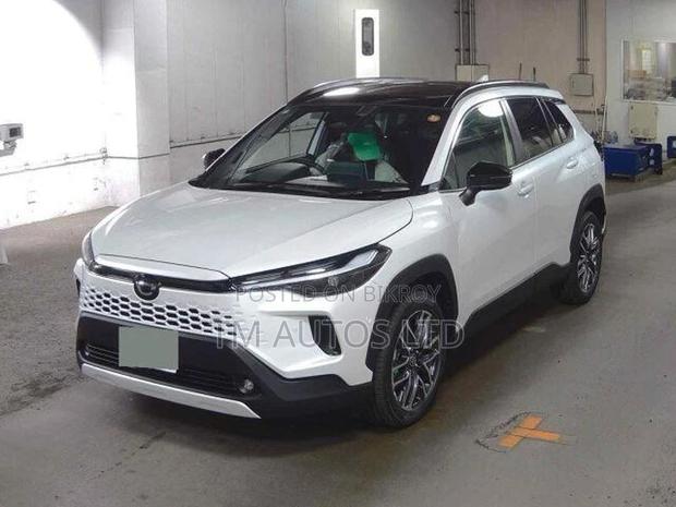 Toyota Corolla Cross Z PKG 5.0 PEARL 2025