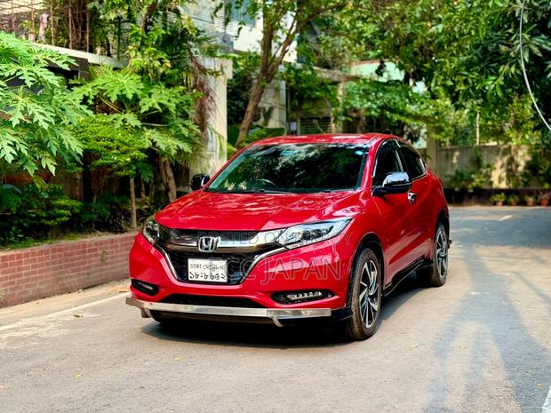 Honda Vezel 2016 Red