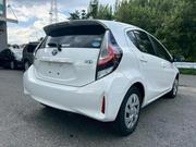 Toyota Aqua HYBRID 2021 for sale