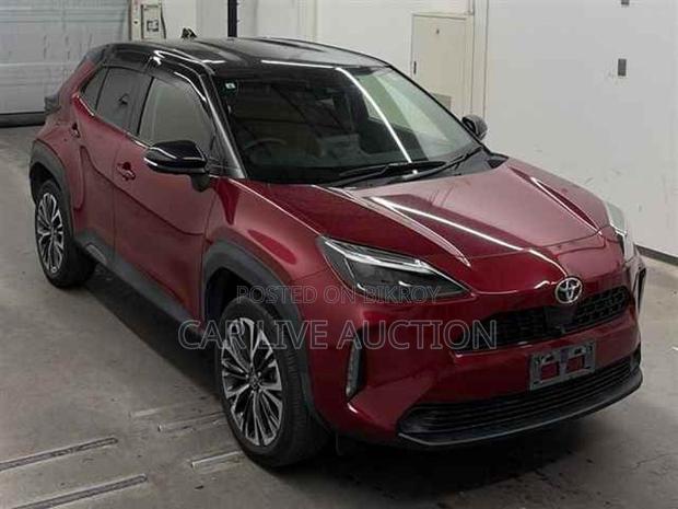 Toyota Yaris Cross hybrid 2021