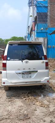 Toyota Noah . 2004 for sale