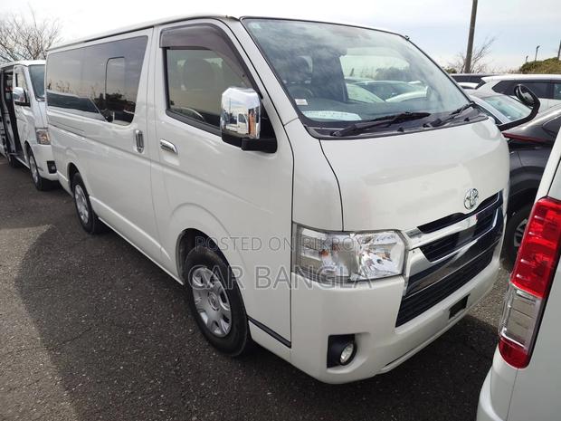 Toyota Hiace SUPER GL READYDHAKA 2021