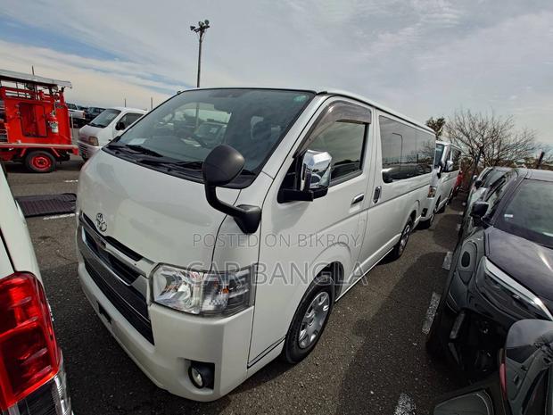 Toyota Hiace SUPER GL READYDHAKA 2021