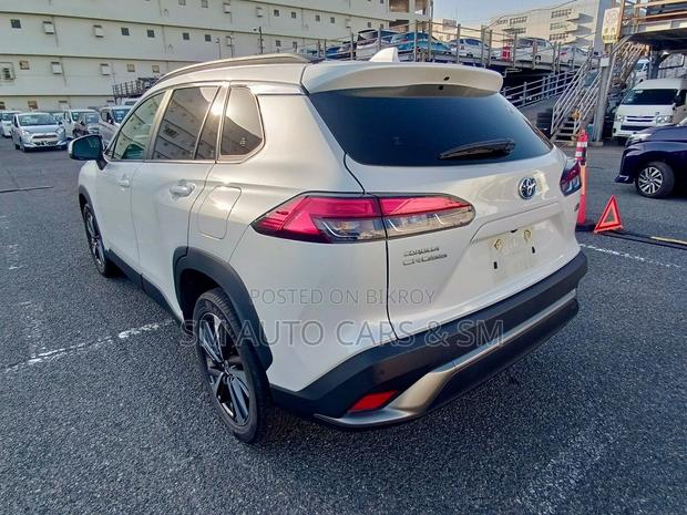 Toyota Corolla Cross Z Pearl Full Option 2022