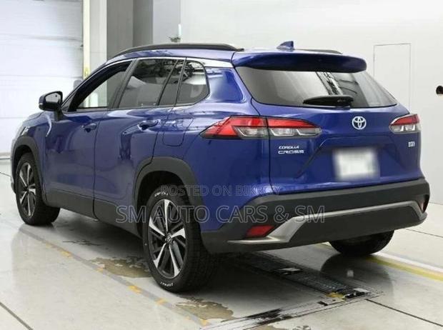 Toyota Corolla Cross Z Blue Full Load 2022