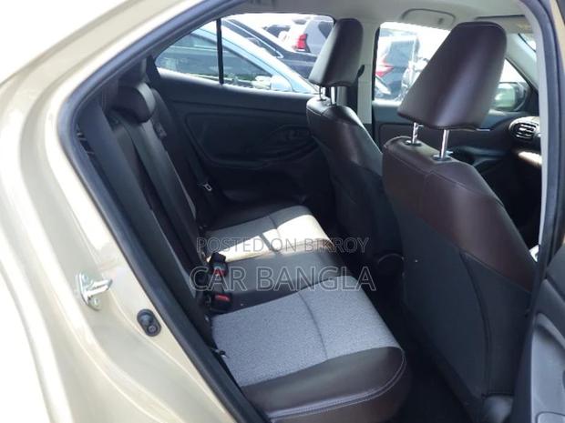 Toyota Yaris Cross 𝐙 𝐋𝐄𝐀𝐓𝐇𝐄𝐑 2021