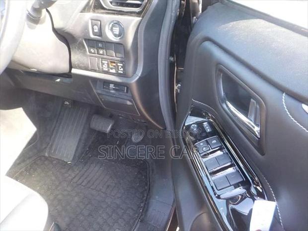 Toyota Esquire GI NON HYB 4POINT 2021
