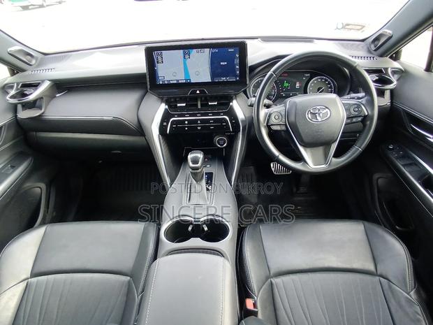 Toyota Harrier Z PKG NON HYBRID 2021