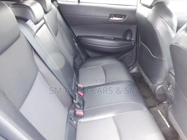 Toyota Corolla Cross Z Pearl Full Option 2021