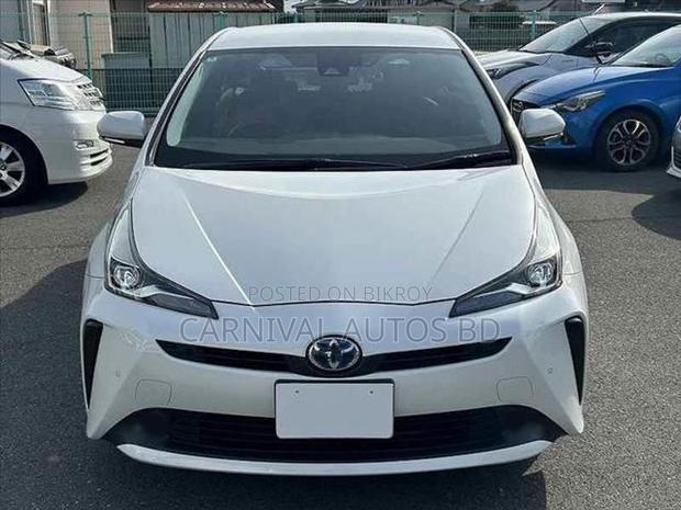 Toyota Prius 2020 Pearl