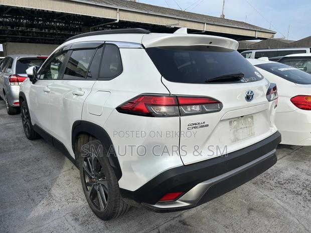 Toyota Corolla Cross Z Pearl Hardtop 2022