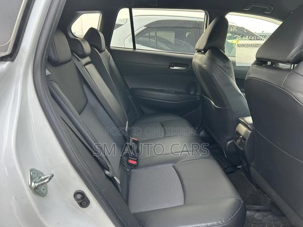 Toyota Corolla Cross Z Pearl Hardtop 2022