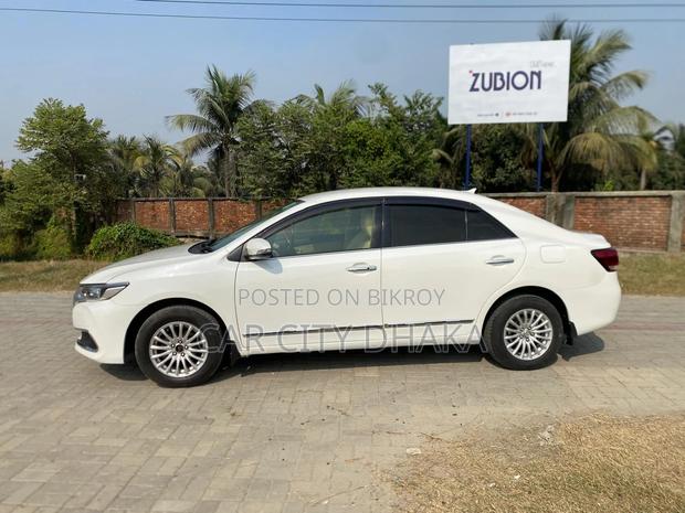 Toyota Premio FEX packeg 1500cc 2014