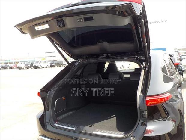 Toyota Harrier ZL package 2020