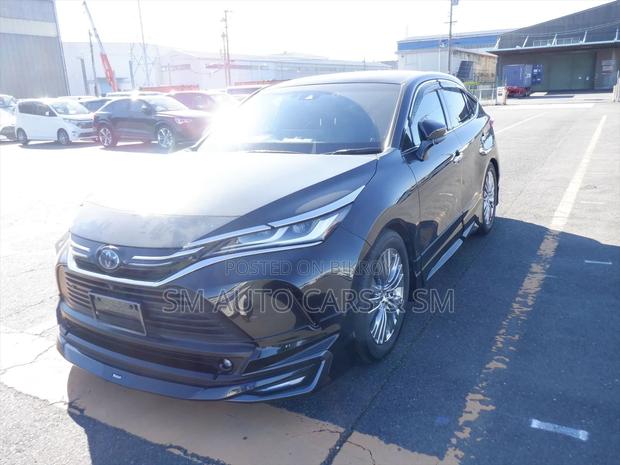 Toyota Harrier Hybrid Z Black Color 2021