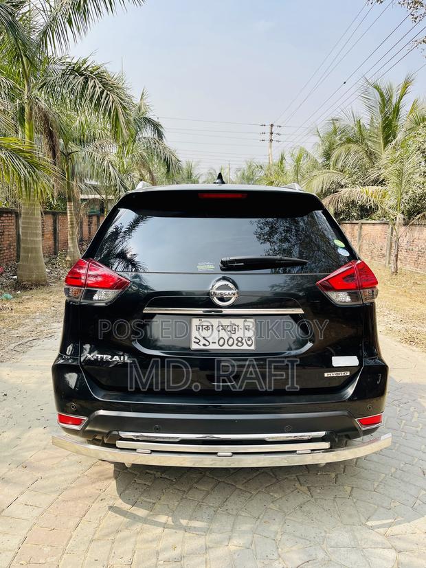 Nissan X-Trail 2.0 Hybrid FWD 2017 Black