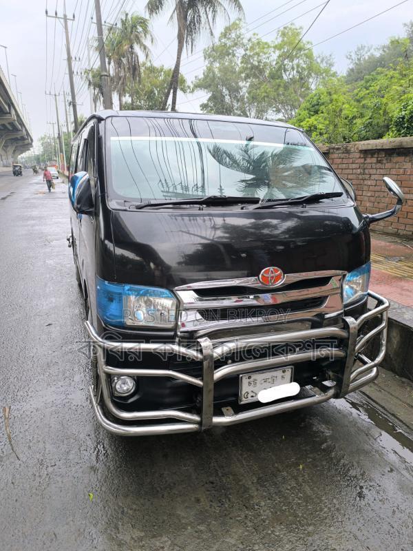 Toyota Hiace Super Gl 2009
