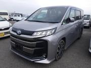 Toyota Noah SZ Silver 4 Point 2022 for sale