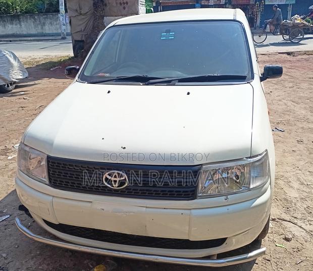 Toyota Probox 2005