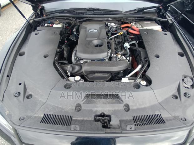 Toyota Crown 2022