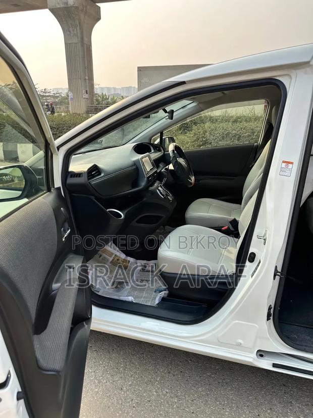 Toyota Sienta 1.5 FWD 2020 Pearl