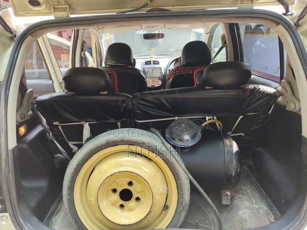 Toyota Passo 2004 Beige