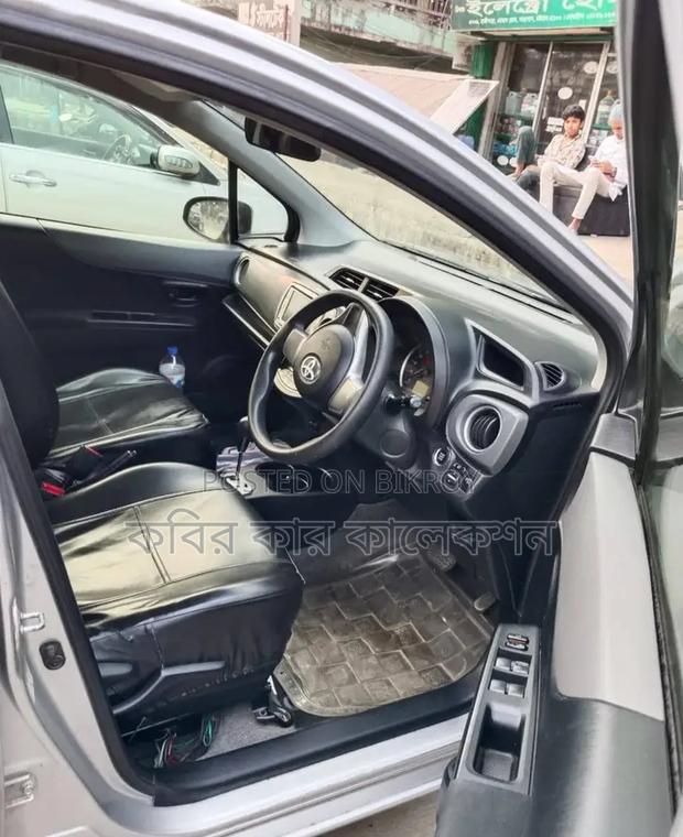 Toyota Vitz push start 2011