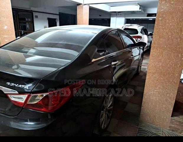 Hyundai Sonata 2011