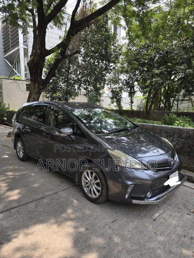 Toyota Prius 2014