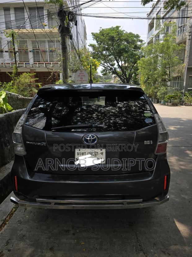 Toyota Prius 2014