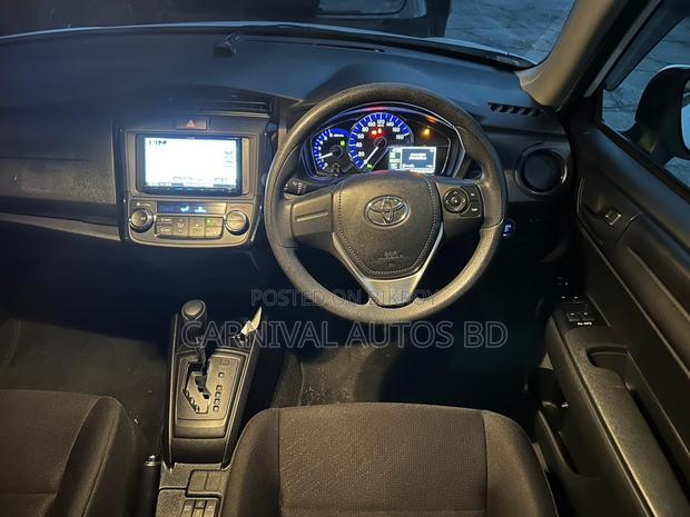 Toyota Axio 1.5 Hybrid 2WD 2020 White