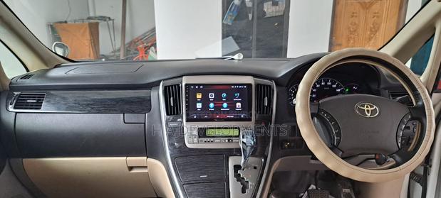 Toyota Alphard 2003