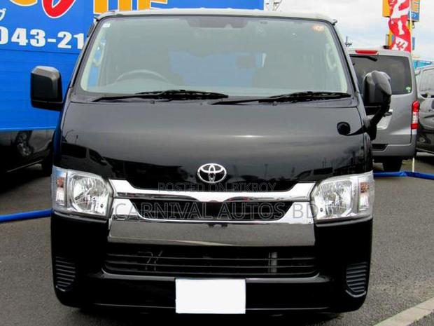 Toyota Hiace GL DUAL ACBLACK 2021