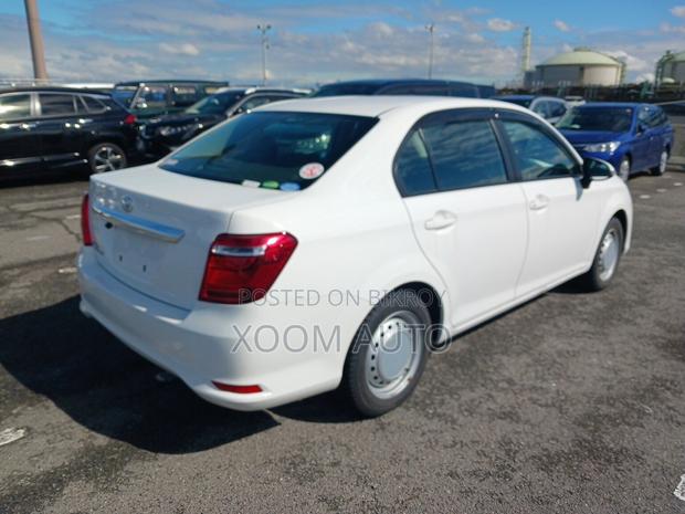 Toyota Axio 2021 White