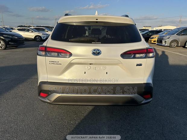 Toyota Corolla Cross Z Pearl Hardtop 2022